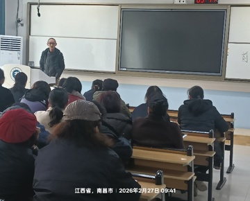 筑牢安全防线 清整卫生死角 提升校园环境